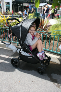 Valco Baby Snap 4 (previous model) with Lucie at Disneyland
