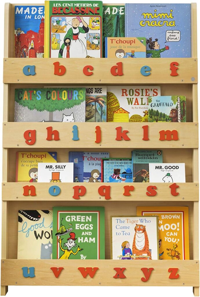 tidy books bookshelf